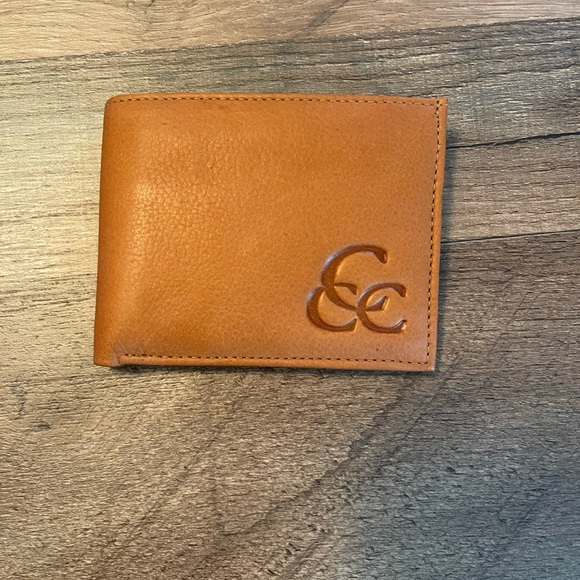 Leather Wallet - Picture 1 of 5